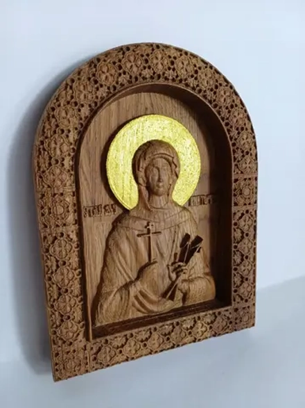 Освященная Икона Святая Ника (Виктория) Коринфская из дуба