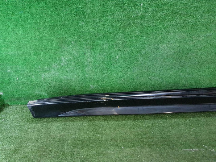 Накладка порога правая Mercedes GLE V167 (2018-н.в.) AMG