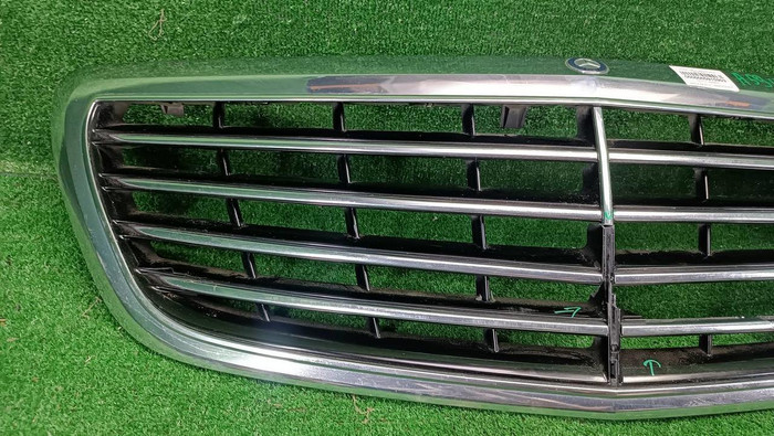 Решетка радиатора Mercedes S W222 (2013-2017)