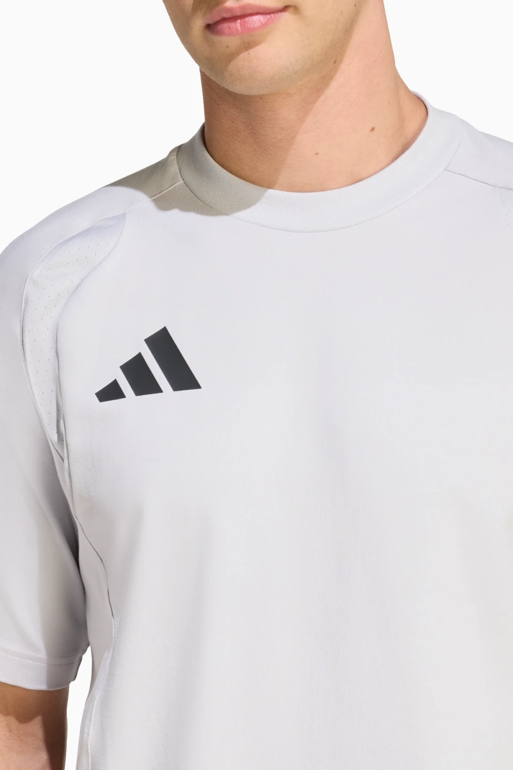 Футболка adidas Tiro Travel Tee - белый