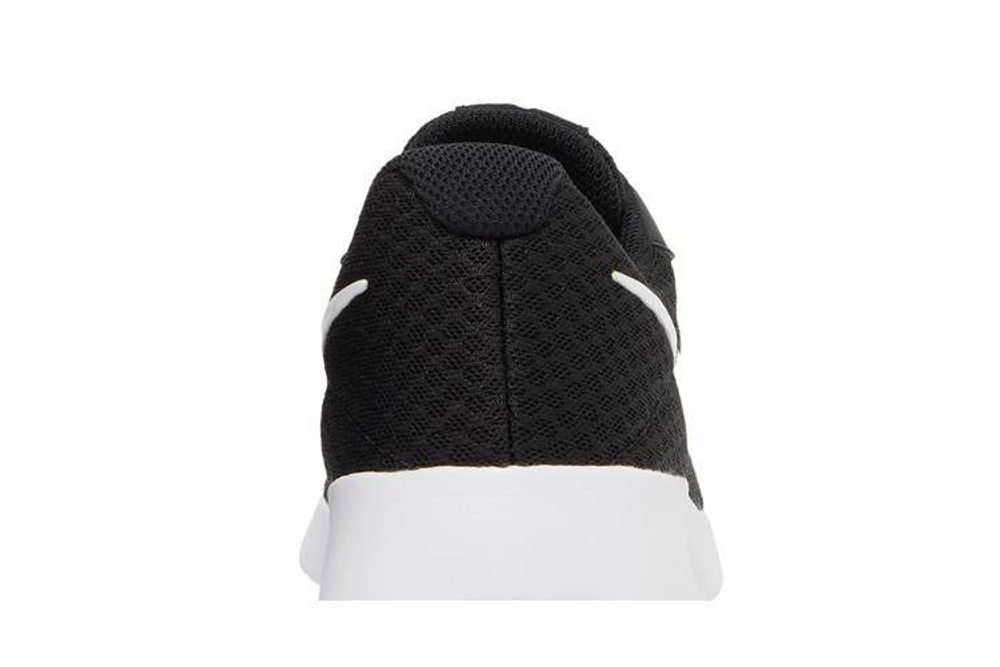 Кроссовки Nike Tanjun (Женская размерная сетка)