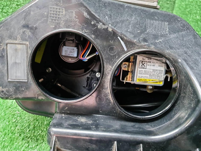 Фара левая Aston Martin DB9 (2003-2013) ксенон