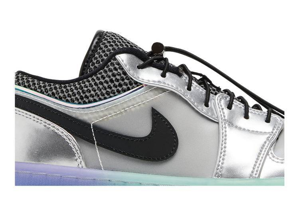 Кроссовки Jordan Air Jordan 1 Low Se "Toggle Silver" (Женская размерная сетка)