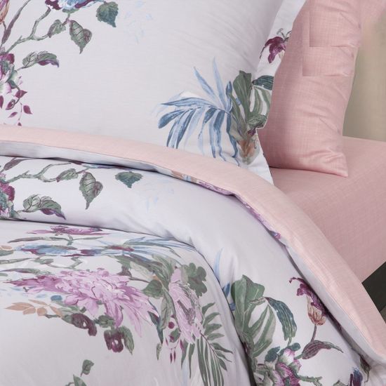 Семейный комплект постельного Прага сатин