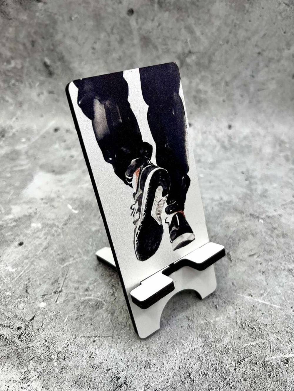 Подставка для телефона деревянная