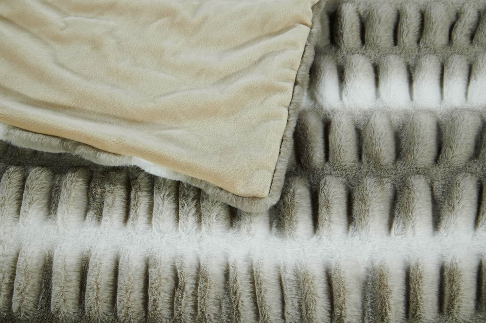 Покрывало 220х240 Sofi De MarkO Мех №9