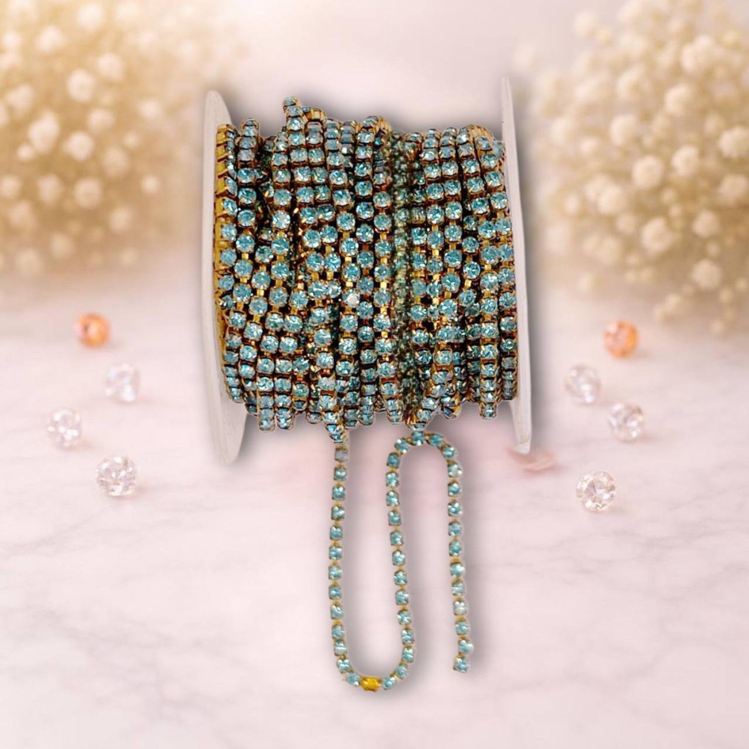 стразовая лента 3мм цвет золото-голубой