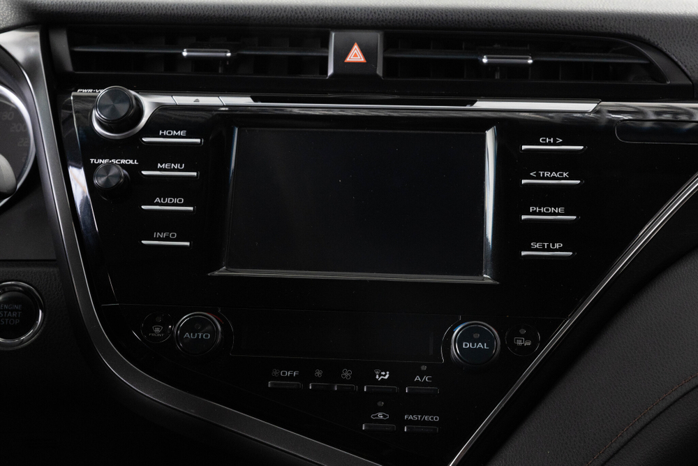 Toyota Camry, 2018 год