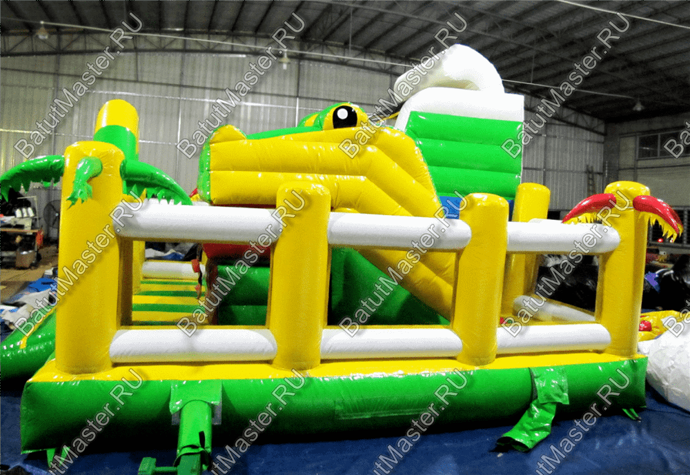Коммерческий батут "Белый клык" желто-зелёный с механизированной головой, размер 6*5*4 м