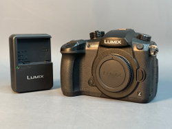 Panasonic Lumix GH5