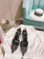 Valentino Vlogo Pump 8 cm