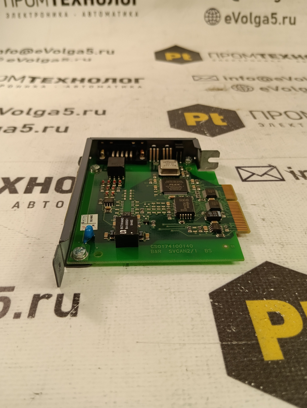 B&R Acopos 8AC110.60-2 с хранения