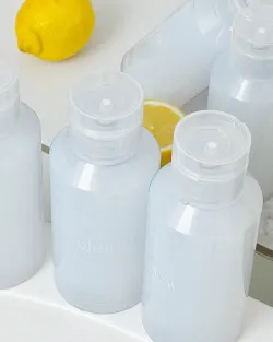 GLOW Тонер с лимоном для всех видов кожи Clean & Polish Lemon Vitamin Toner (300 мл)