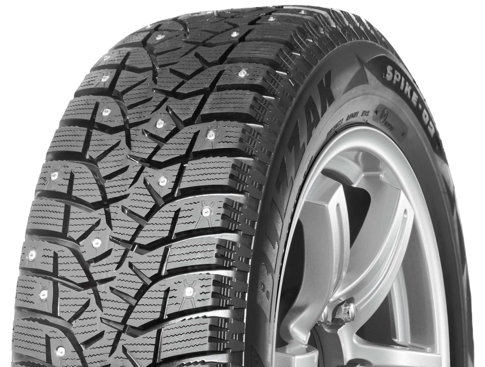 Зимняя шина шипованная Bridgestone Blizzak Spike-02 (255/60 R18 112T)