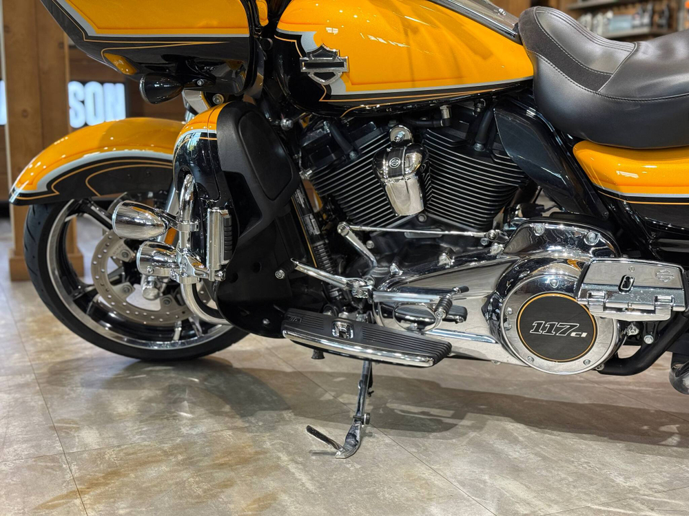 Harley-Davidson CVO Road Glide Limited 2022 (с НДС)