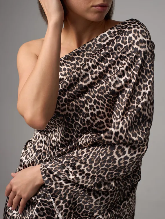 Атлас-стрейч бельевой, Китай, леопард, серый/черный