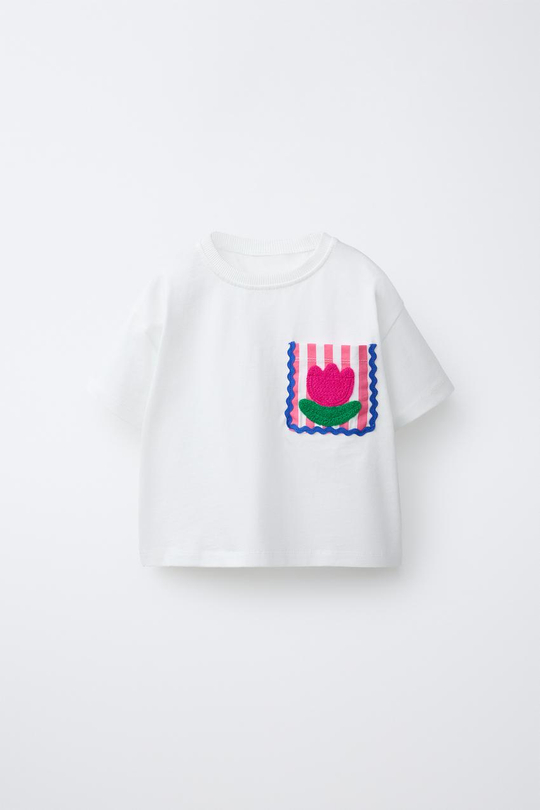 ZARA ФУТБОЛКА С ВОЛНИСТЫМ КАРМАНОМ, ЖЕЛТОВАТО-БЕЛЫЙ