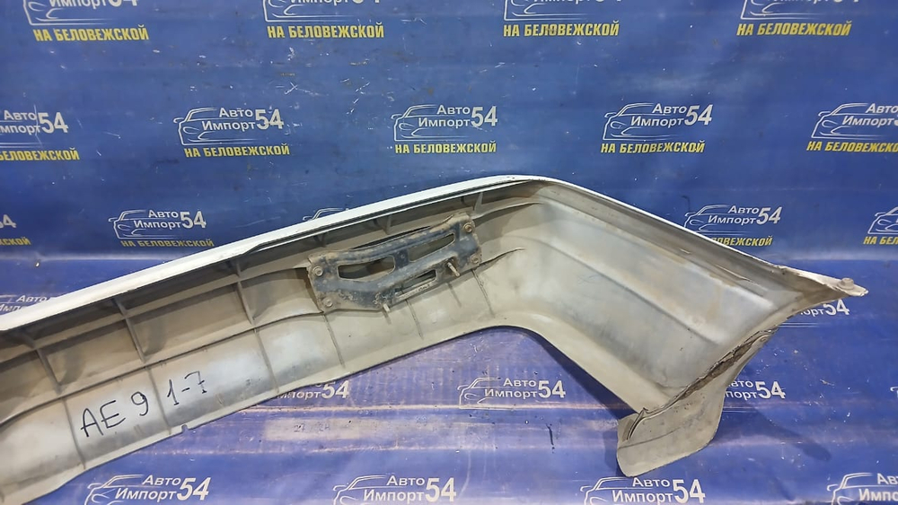 Бампер задний TOYOTA LEVIN 1990