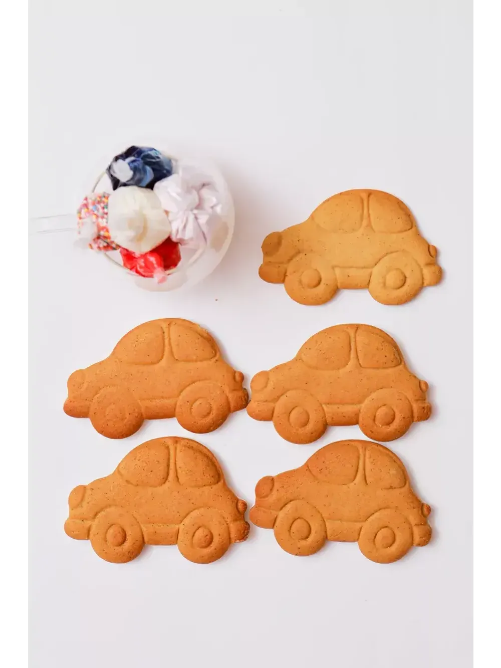 Имбирные пряники "Машинки - жуки" - 5 шт.