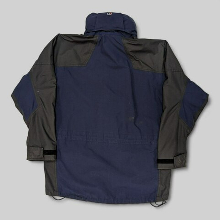 Куртка Berghaus (M)
