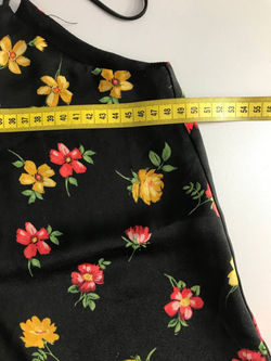 Топ с цветочками, визуально на 46/48 размер