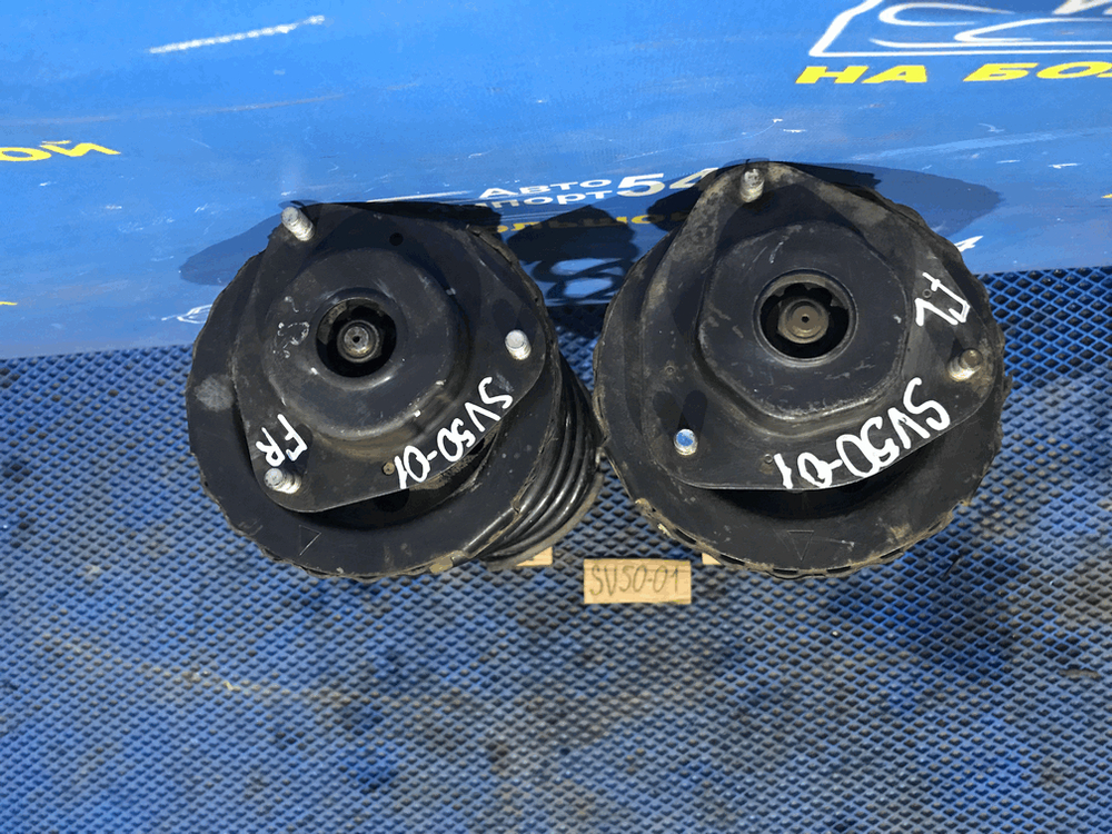 Стойка передняя левая TOYOTA VISTA 1999