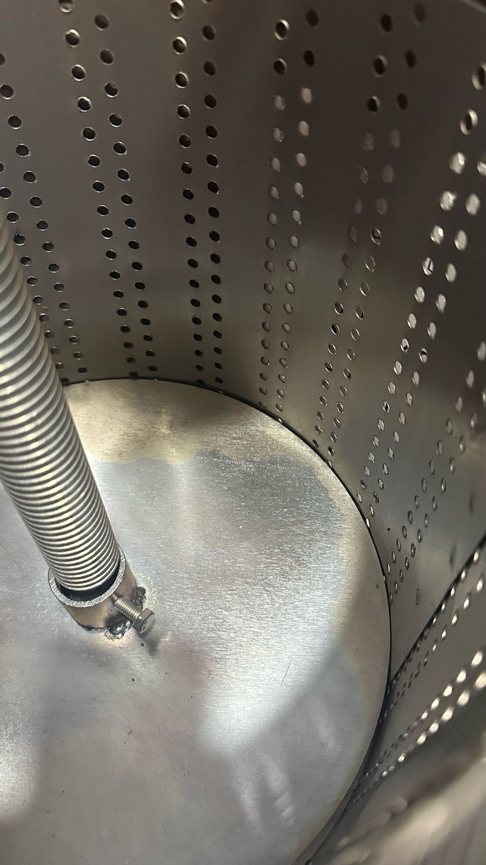 Пресс винтовой для отжима сока из ягод, фруктов и овощей Витязь, 10 л (крупная сетка)