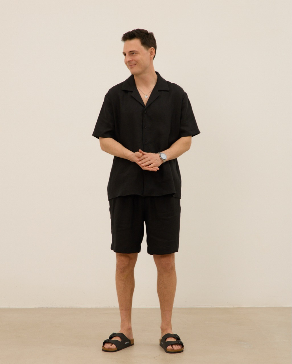 Рубашка мужская, с коротким рукавом, из 100% льна, черная
