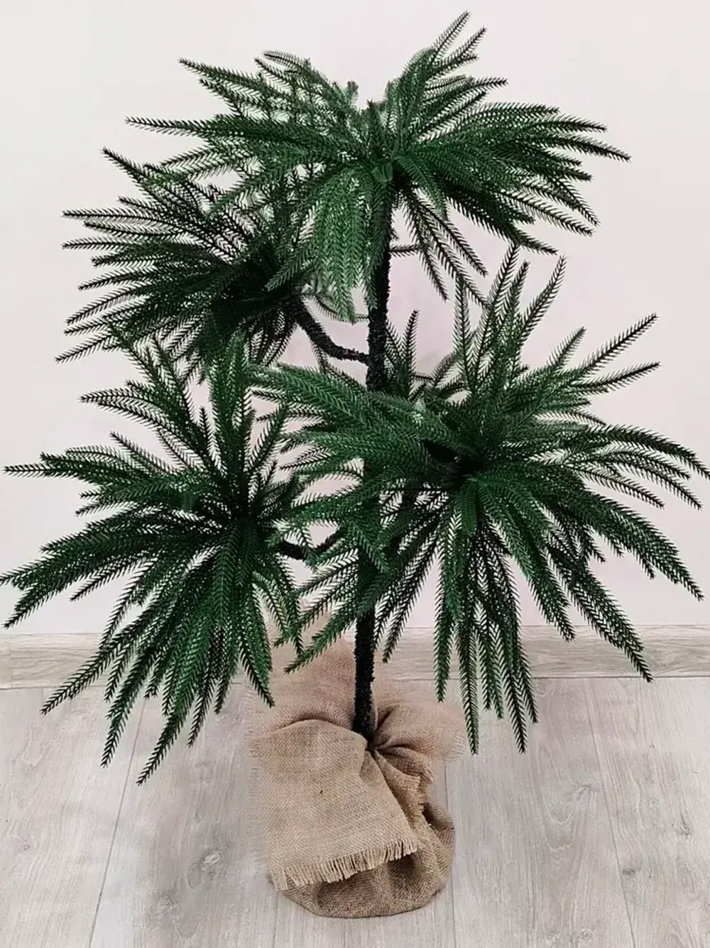 "Араукария" искусственное дерево (литая хвоя) 90 см