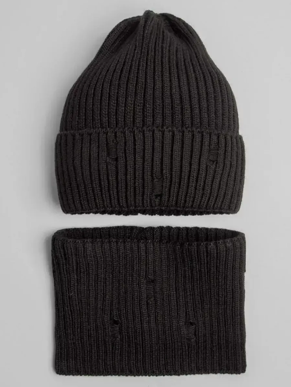 Шапка бини рваная осенняя и снуд