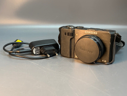 Samsung EX1