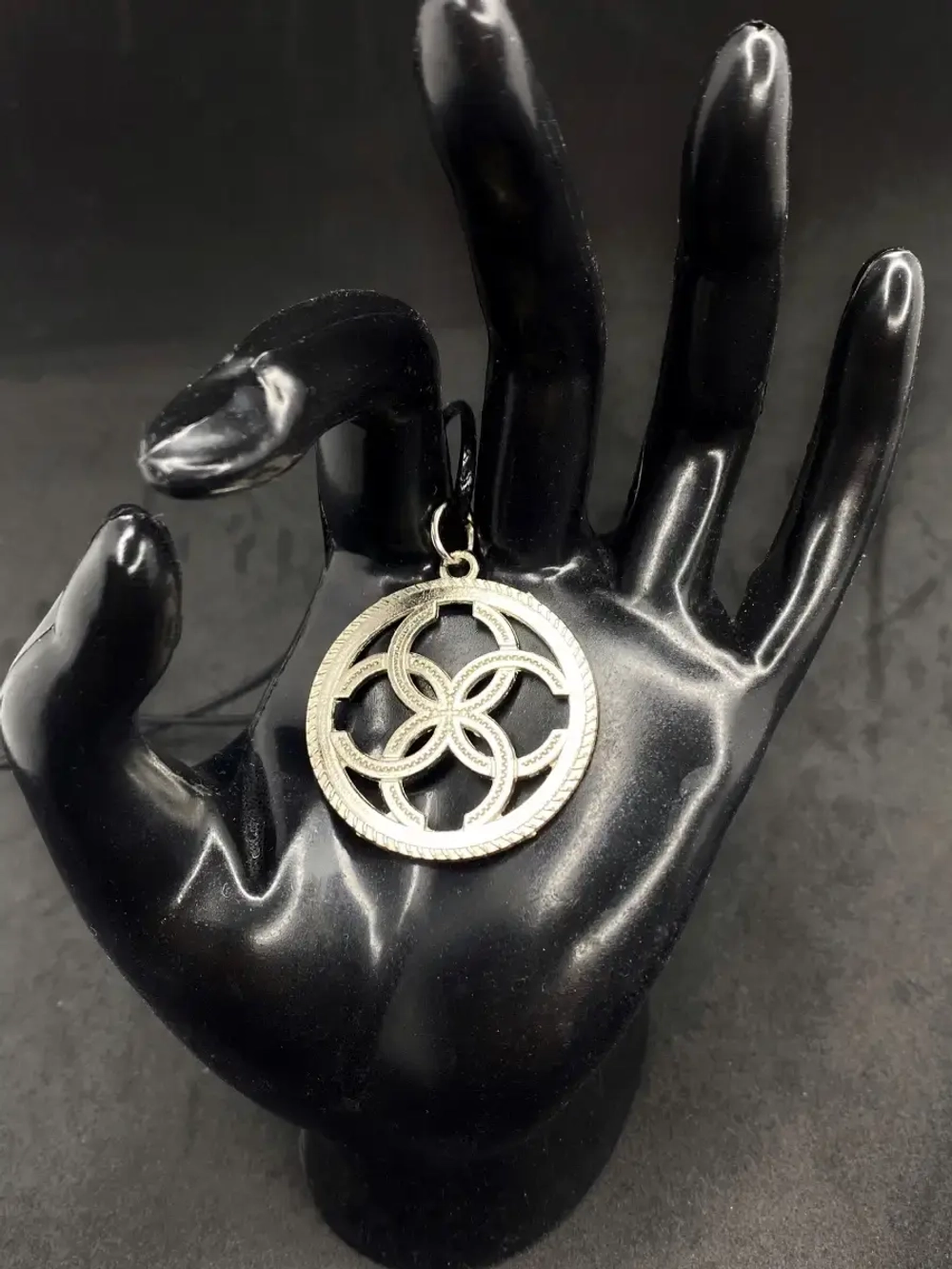 Защитный магический славянский кулон оберег Свадебник сталь