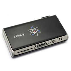 АТОМ 8 пусковое устройство нового поколения 12В, 8000мАч, 29,6Вт*ч, 200/400А/Aurora