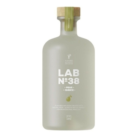 Водка Лаб №38 Груша, Айва 0,7 38% Опытный завод Нива Россия