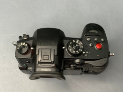 Panasonic Lumix GH5 Body 5680 кадров