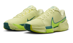Женские теннисные кроссовки Nike Zoom GP Challenge Pro Premium