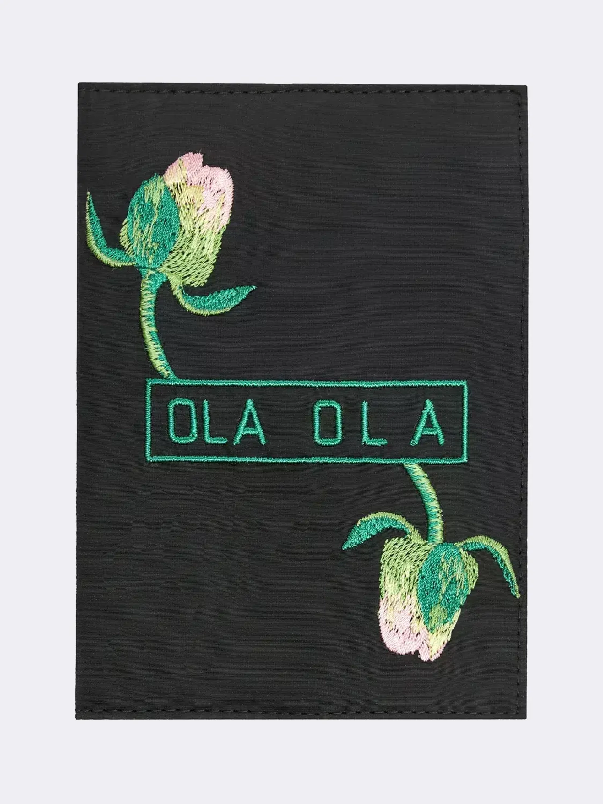 Обложка на паспорт черная "Бутон" OLA OLA