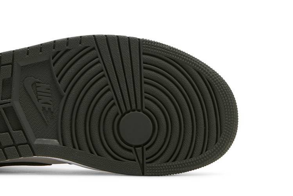 Кроссовки Jordan Air Jordan 1 Mid Se "Newsprint" (Женская размерная сетка)