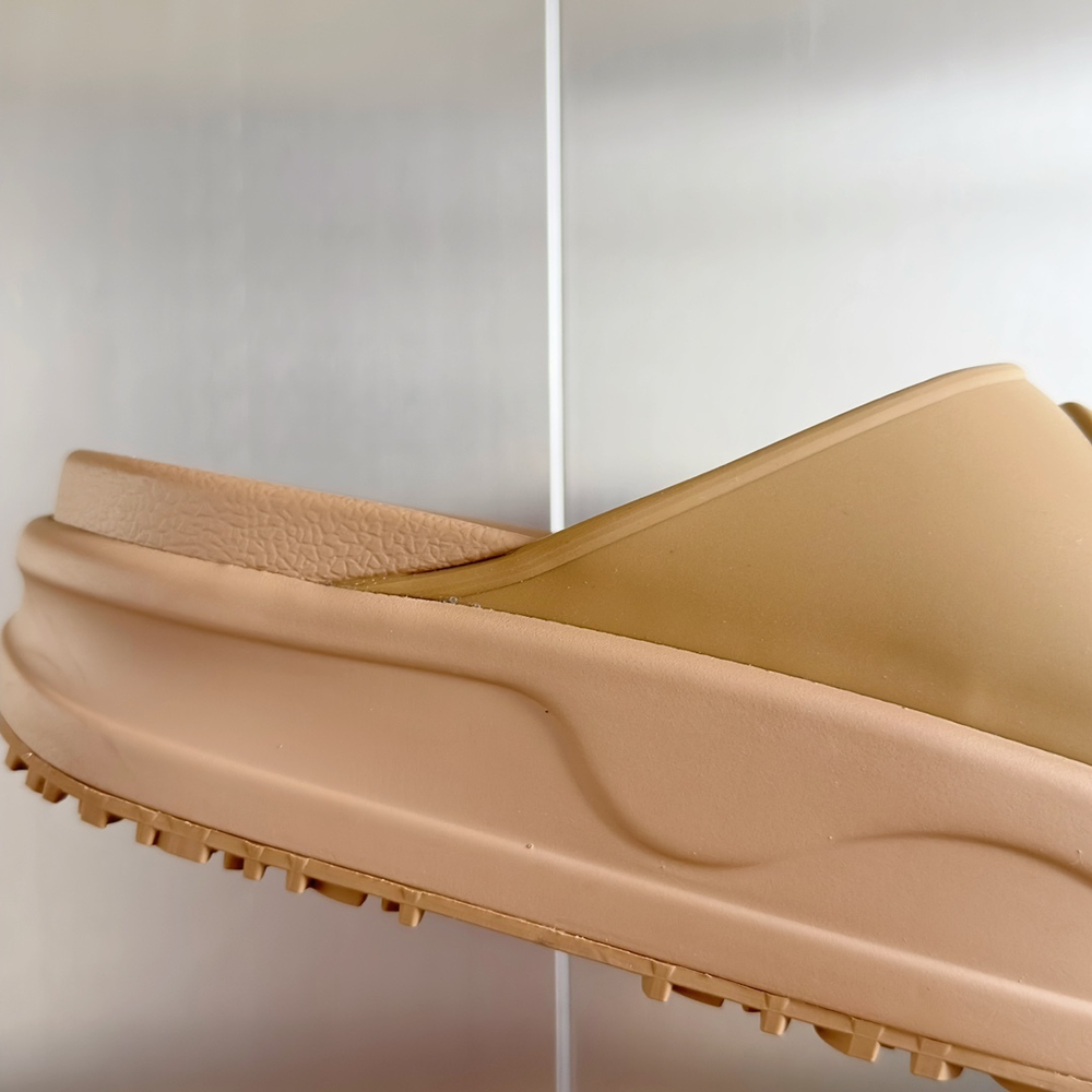 Gucci Slide Sandal
