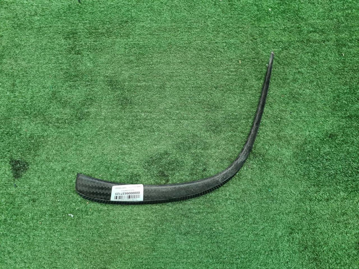 Накладка перед бампера Mercedes GLE V167 18-24 AMG