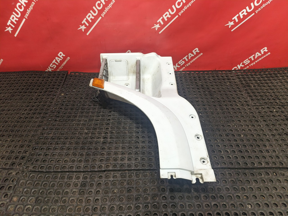 Корпус подножек левый 2022г