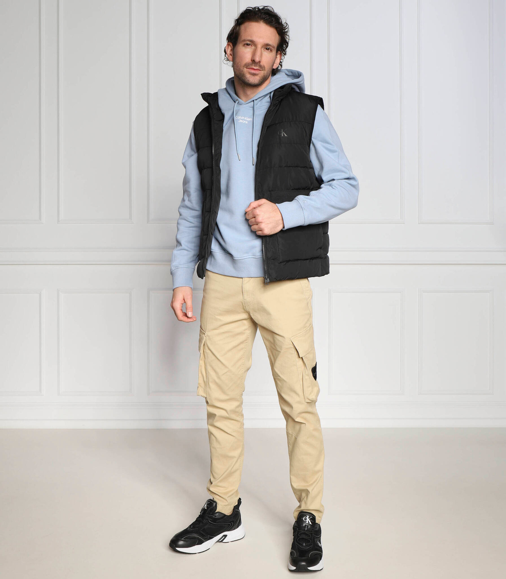 безрукавка CALVIN KLEIN JEANS - черный(J30J322495)