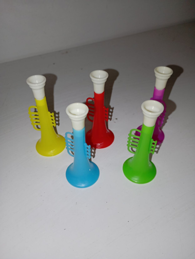 Дудка 8*3*3см. цвета в ассортименте, б/уп.