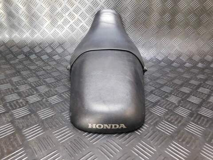 Сиденье Honda Shadow VT400S NC46