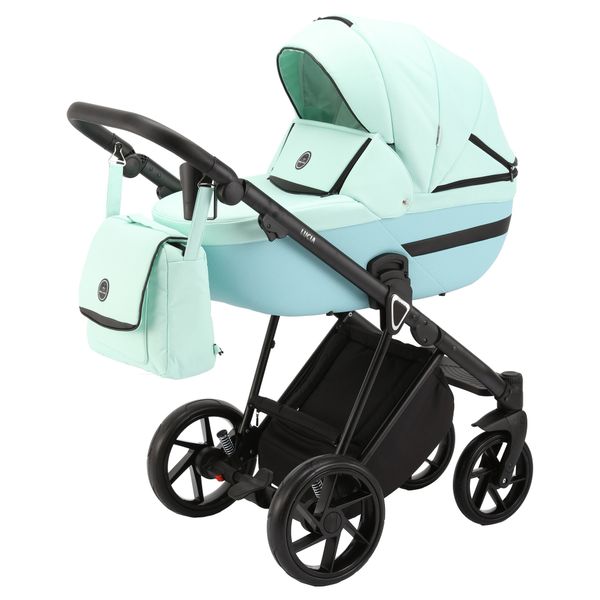 К нам поступила новинка от именитого брэнда Bebe Mobile.