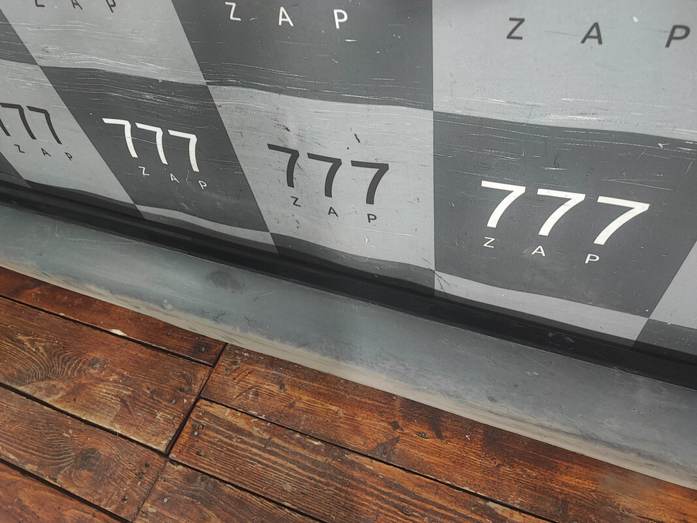 Накладка порога правого Kia Sportage 4 (QL) 16-22 Б/У Оригинал 87754F1110