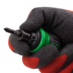 Отвертка реверсивная с набором бит специальных,в блистере RockForce##Rock FORCE RF-32807MR