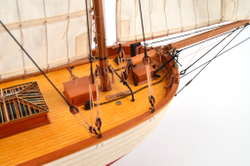 Сборная модель Императорская яхта "Увалень"