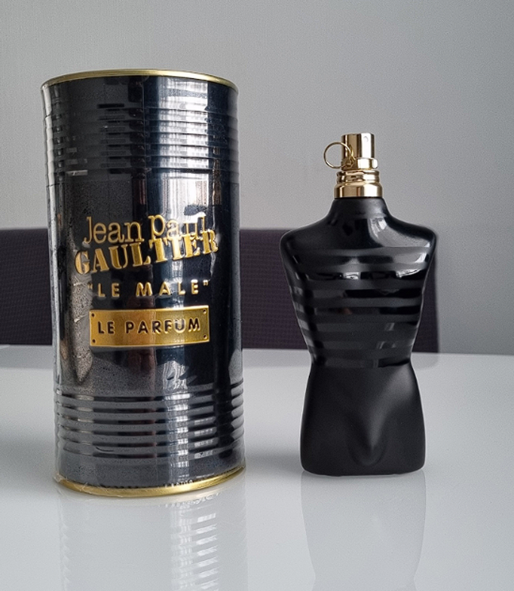 Jean Paul Gaultier Le Male Le Parfum  (duty free парфюмерия)