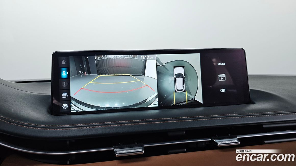 Genesis GV70 2.5T Бензин AWD (12.2022)